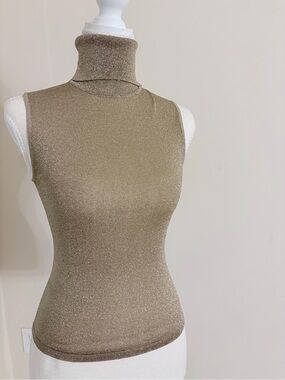 ✨ RONNY KOBO Metallic Gold Sleeveless Turtleneck Top ✨